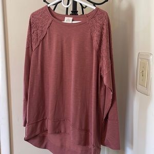 Knox Rose Size Large, Long Sleeved